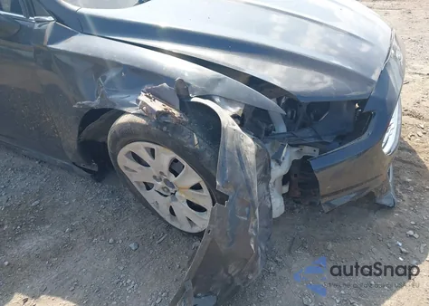 2013 Ford Fusion S from USA, damaged, VIN 3FA6P0G70DR377044